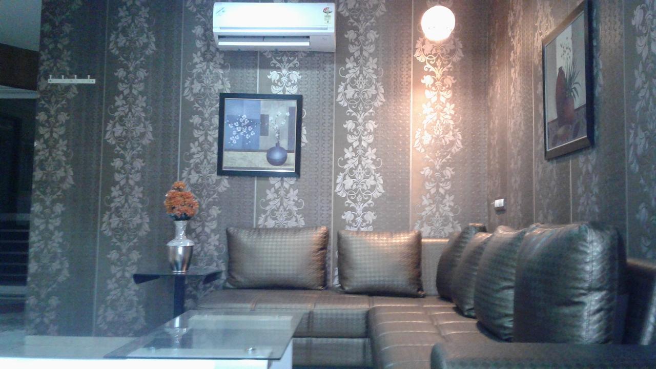 Hotel The Grand Parshwanath Sankeshvar ภายนอก รูปภาพ